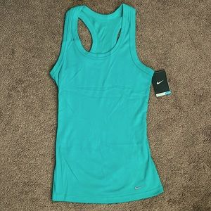 Nike women’s Dri-fit tank top